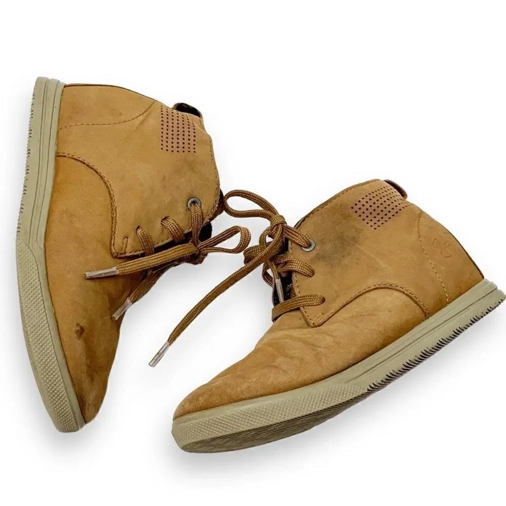 Under Armour Suede Leather Tan Brown  Boot Shoes Little Boy’s Size 12K Preschool